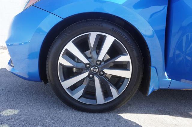 2020 Nissan Versa SR Xtronic CVT