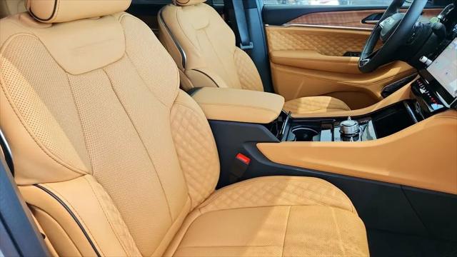 2026 Jeep Grand Cherokee L Summit 4x4
