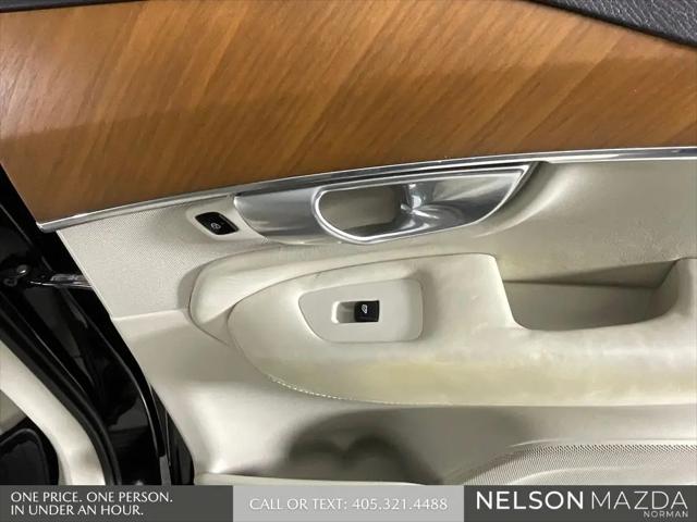 2018 Volvo XC90 Hybrid T8 Inscription