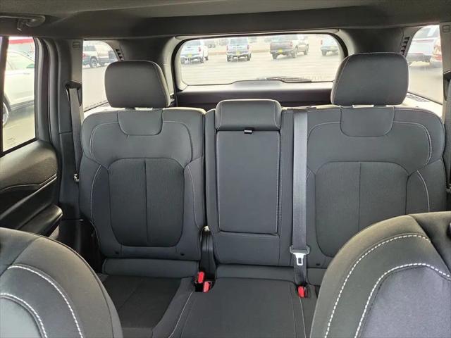 2024 Jeep Grand Cherokee Laredo X 4x4