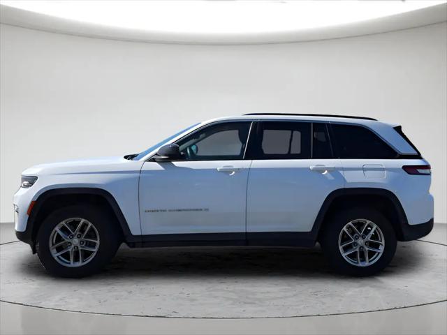 2024 Jeep Grand Cherokee Laredo X 4x4