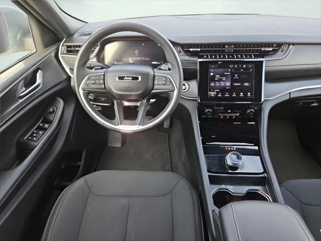 2024 Jeep Grand Cherokee Laredo X 4x4