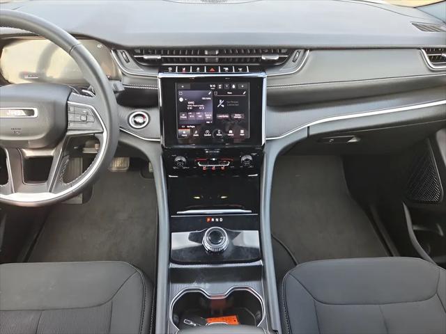 2024 Jeep Grand Cherokee Laredo X 4x4