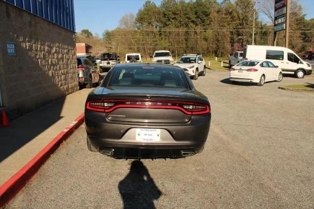 2020 Dodge Charger SXT RWD