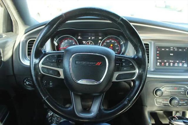 2020 Dodge Charger SXT RWD