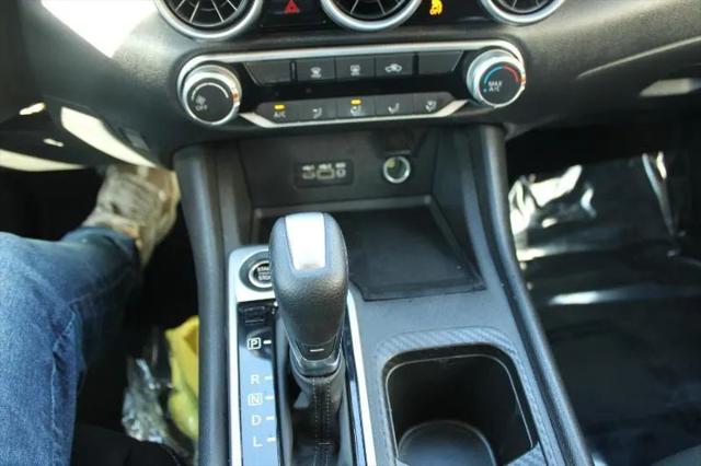2023 Nissan Sentra SV Xtronic CVT
