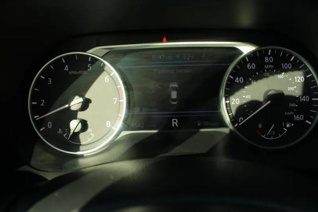 2023 Nissan Sentra SV Xtronic CVT