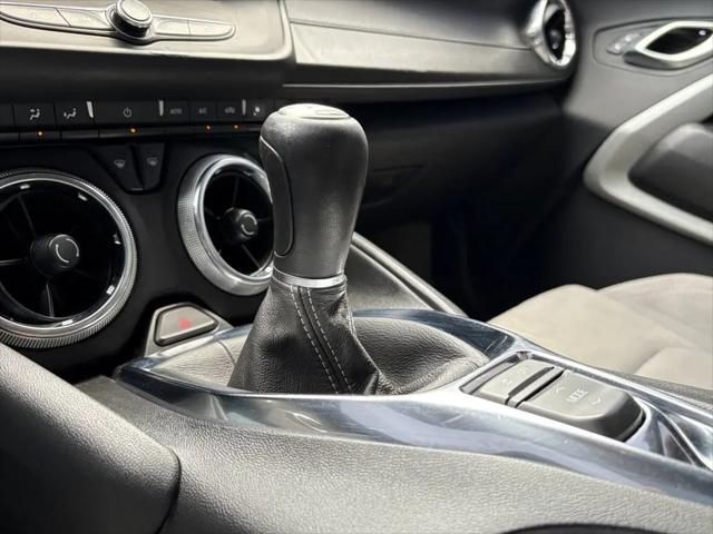 2022 Chevrolet Camaro RWD Coupe 1LT