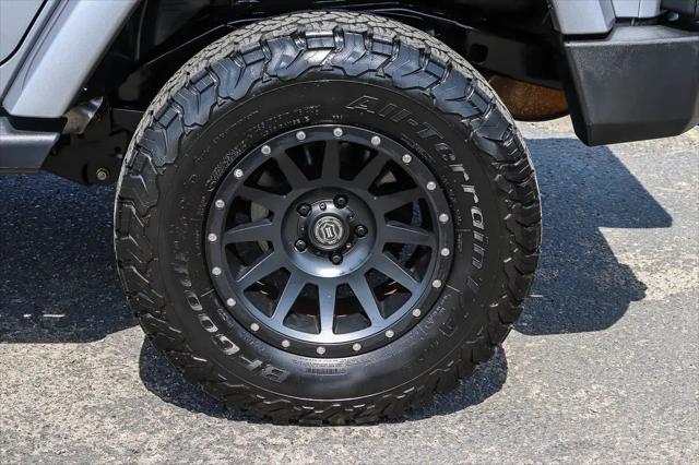 2018 Jeep Wrangler JK Unlimited Sahara 4x4