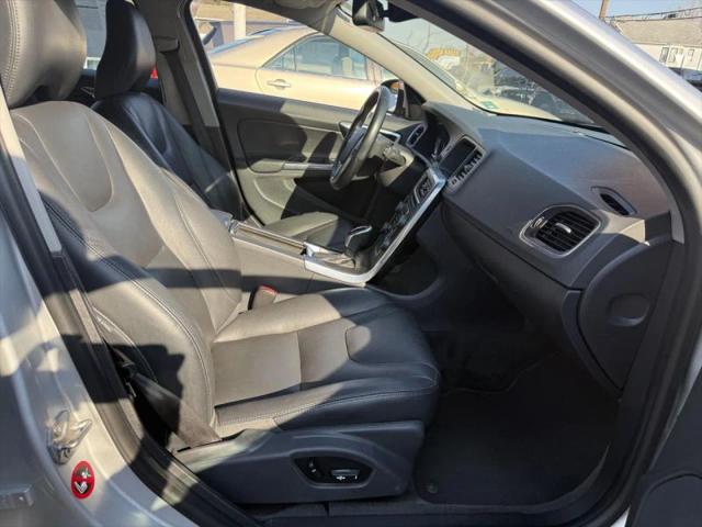 2015 Volvo V60 T5 Premier