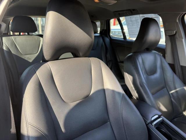 2015 Volvo V60 T5 Premier