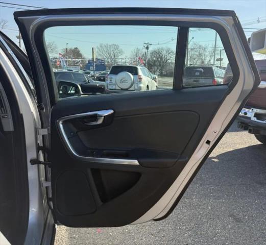 2015 Volvo V60 T5 Premier
