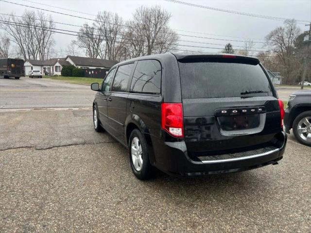 2016 Dodge Grand Caravan SE/SXT