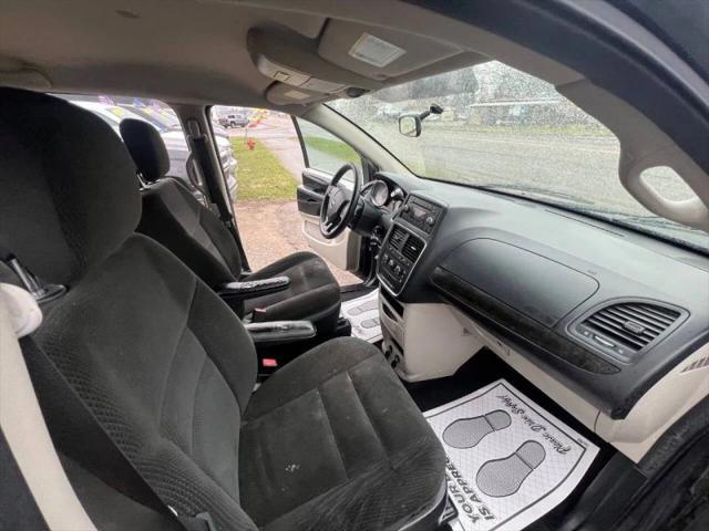 2016 Dodge Grand Caravan SE/SXT