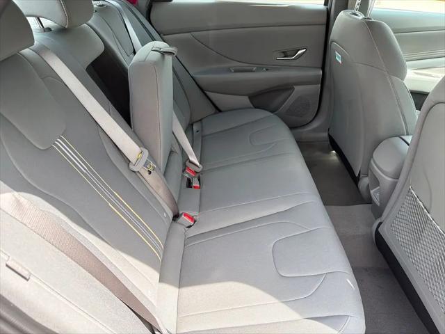 2026 Hyundai Elantra SEL Sport Premium