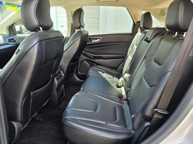 2016 Ford Edge Titanium