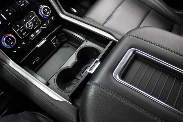 2022 GMC Yukon 4WD Denali