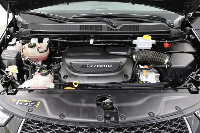 2024 Chrysler Pacifica Hybrid Select