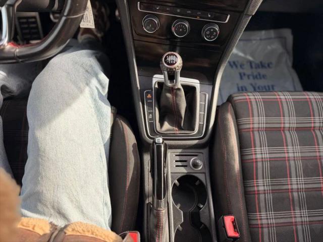 2016 Volkswagen Golf GTI Autobahn 4-Door