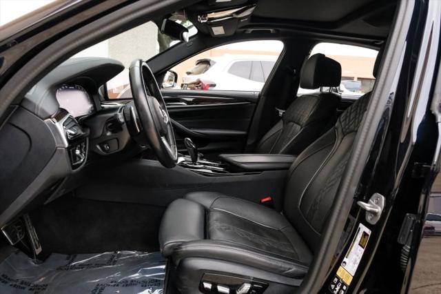 2023 BMW M5 i xDrive
