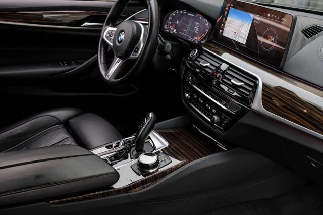 2023 BMW M5 i xDrive