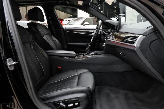 2023 BMW M5 i xDrive