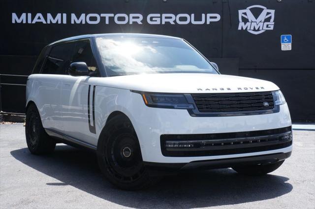 2026 Land Rover Range Rover P400 SE 7 Seat
