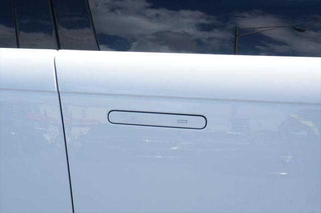 2026 Land Rover Range Rover P400 SE 7 Seat