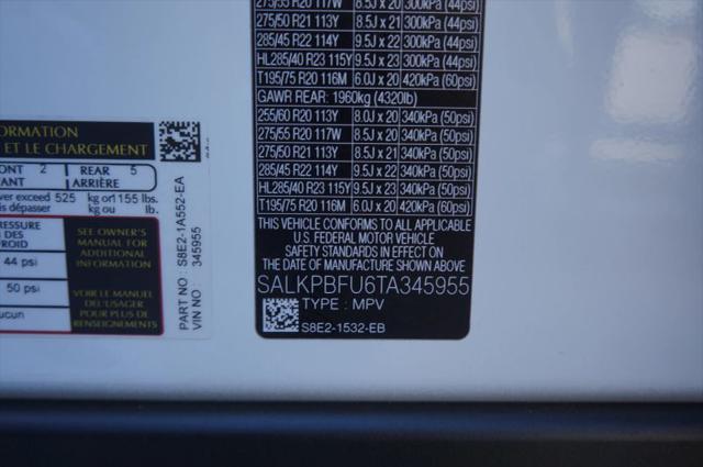 2026 Land Rover Range Rover P400 SE 7 Seat