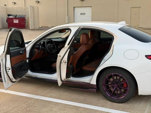 2017 Alfa Romeo Giulia RWD