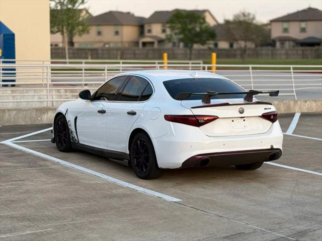 2017 Alfa Romeo Giulia RWD