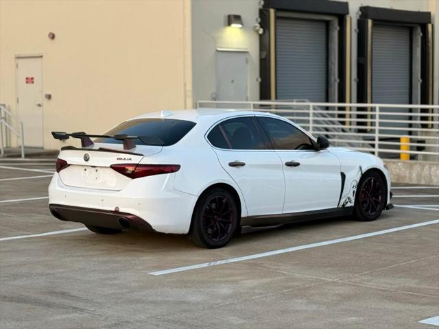 2017 Alfa Romeo Giulia RWD