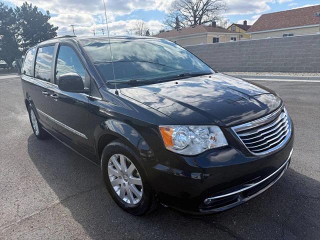 2015 Chrysler Town & Country Touring