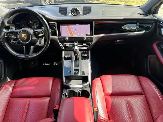 2023 Porsche Macan Macan