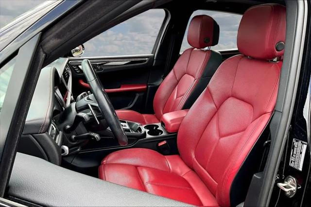 2023 Porsche Macan Macan