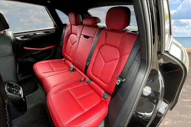 2023 Porsche Macan Macan