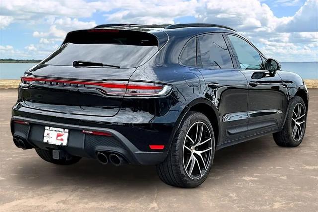 2023 Porsche Macan Macan
