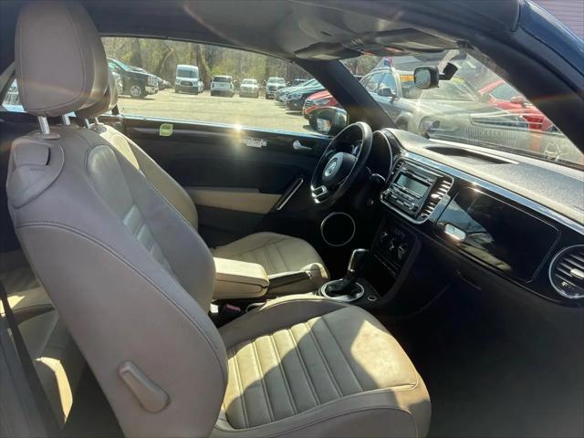2013 Volkswagen Beetle 2.5L 50s Edition