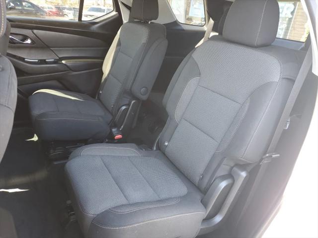 2021 Chevrolet Traverse FWD LT Cloth