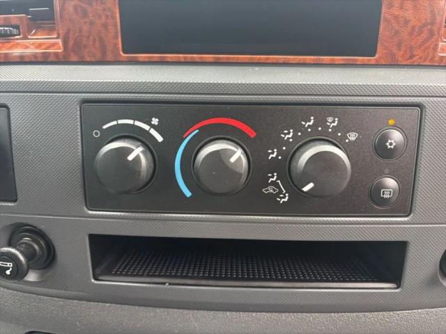 2006 Dodge Ram 1500 SLT/TRX4 Off Road/Sport