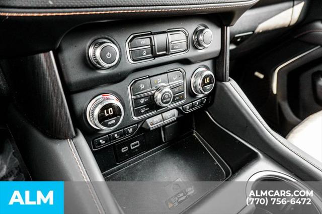 2024 GMC Yukon XL 4WD AT4