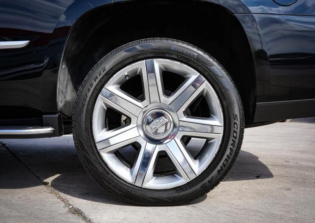 2018 Cadillac Escalade Luxury