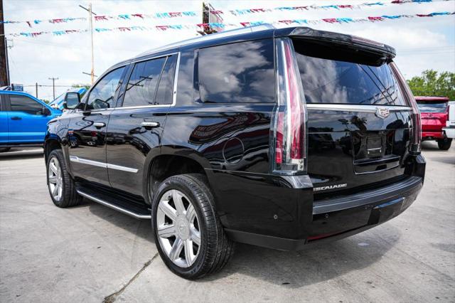 2018 Cadillac Escalade Luxury