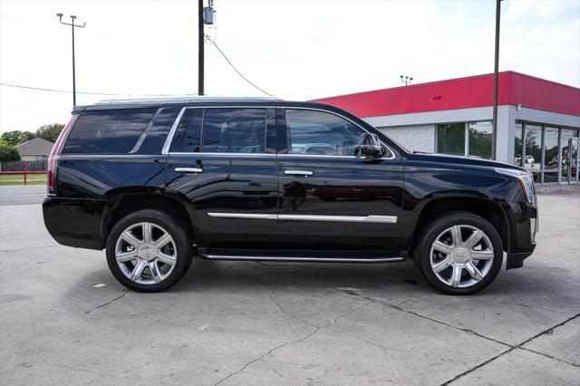 2018 Cadillac Escalade Luxury