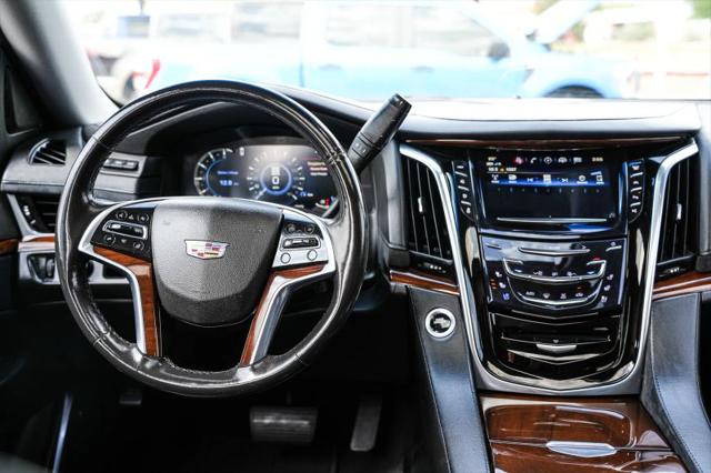 2018 Cadillac Escalade Luxury