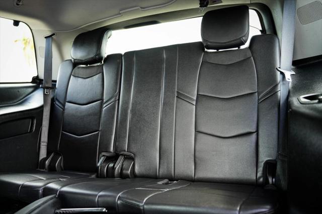 2018 Cadillac Escalade Luxury