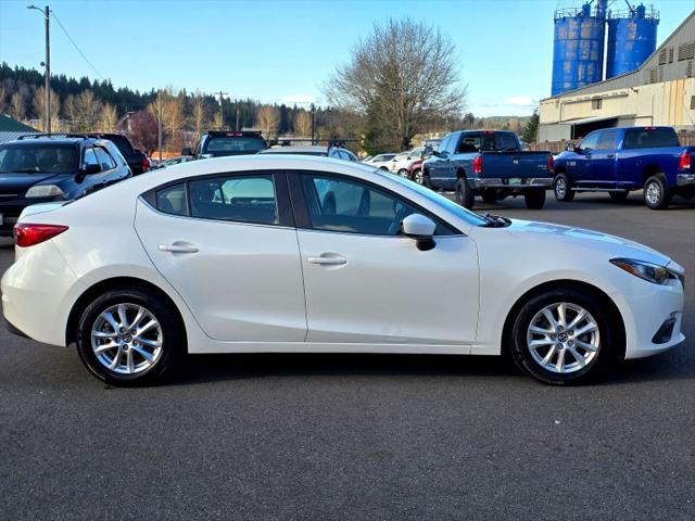 2016 Mazda Mazda3 i Sport