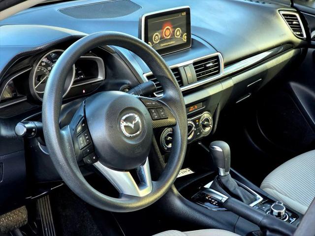 2016 Mazda Mazda3 i Sport