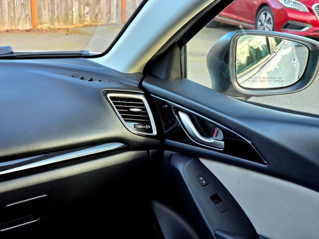 2016 Mazda Mazda3 i Sport