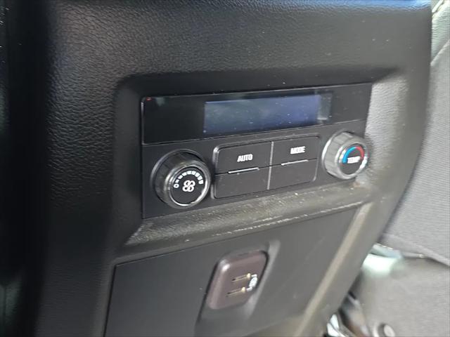 2023 Chevrolet Traverse FWD LT Leather